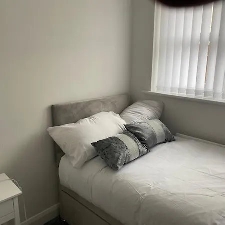 Home Sleeps5-Netflix-Parkg-Near City Center Etihad Manchester Exterior photo